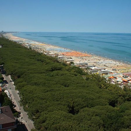 Hotel Rodi Cervia Exterior photo